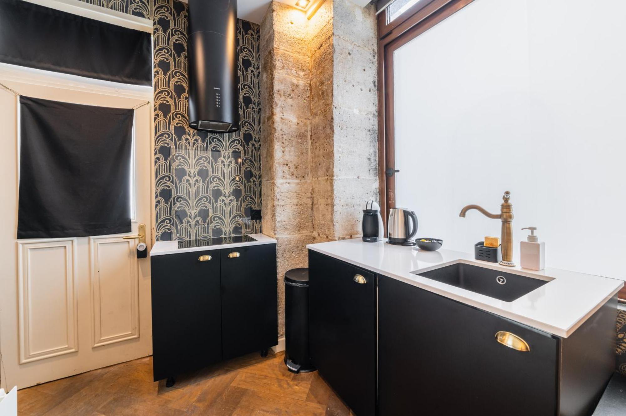 Studio Bien Equipe Proche De Toutes Commodites -2P 巴黎 外观 照片
